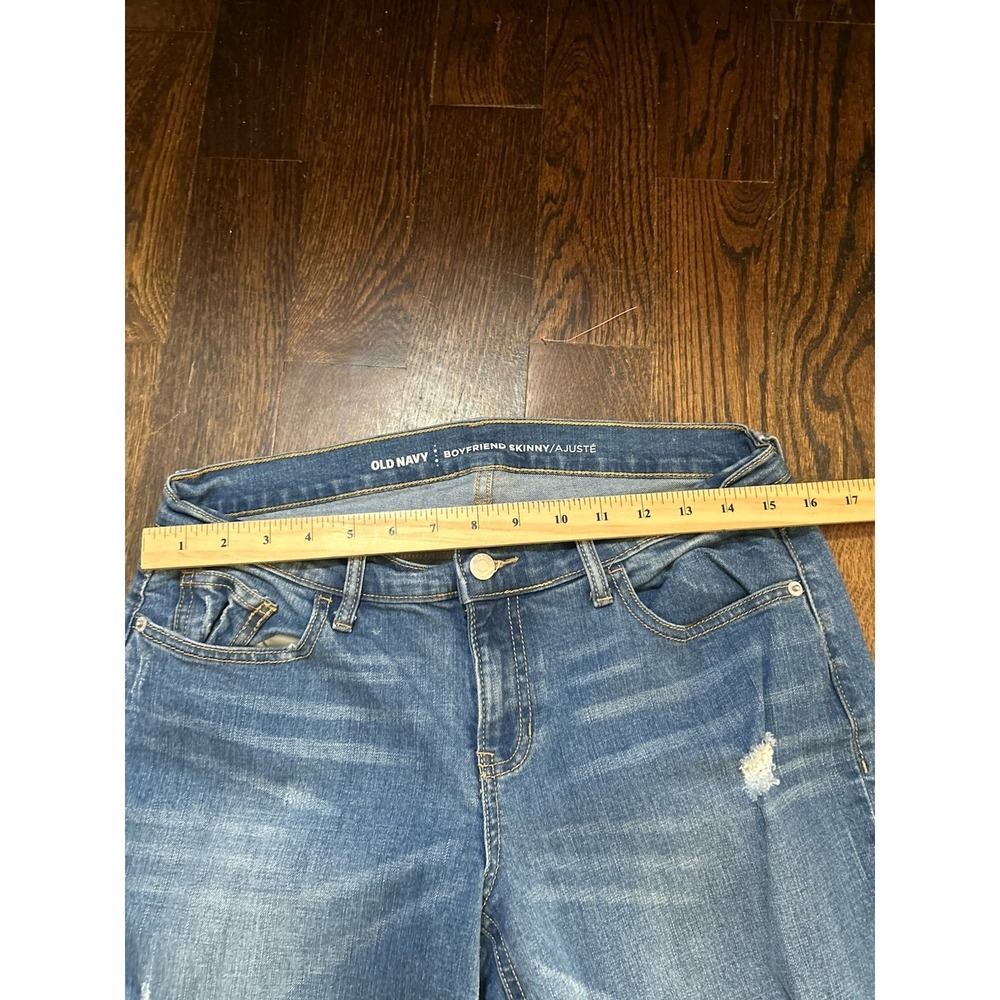 Old Navy Mid Rise Boyfriend Skinny Jeans Med Wash Cuffed Hem Size 8 - Picture 3 of 6